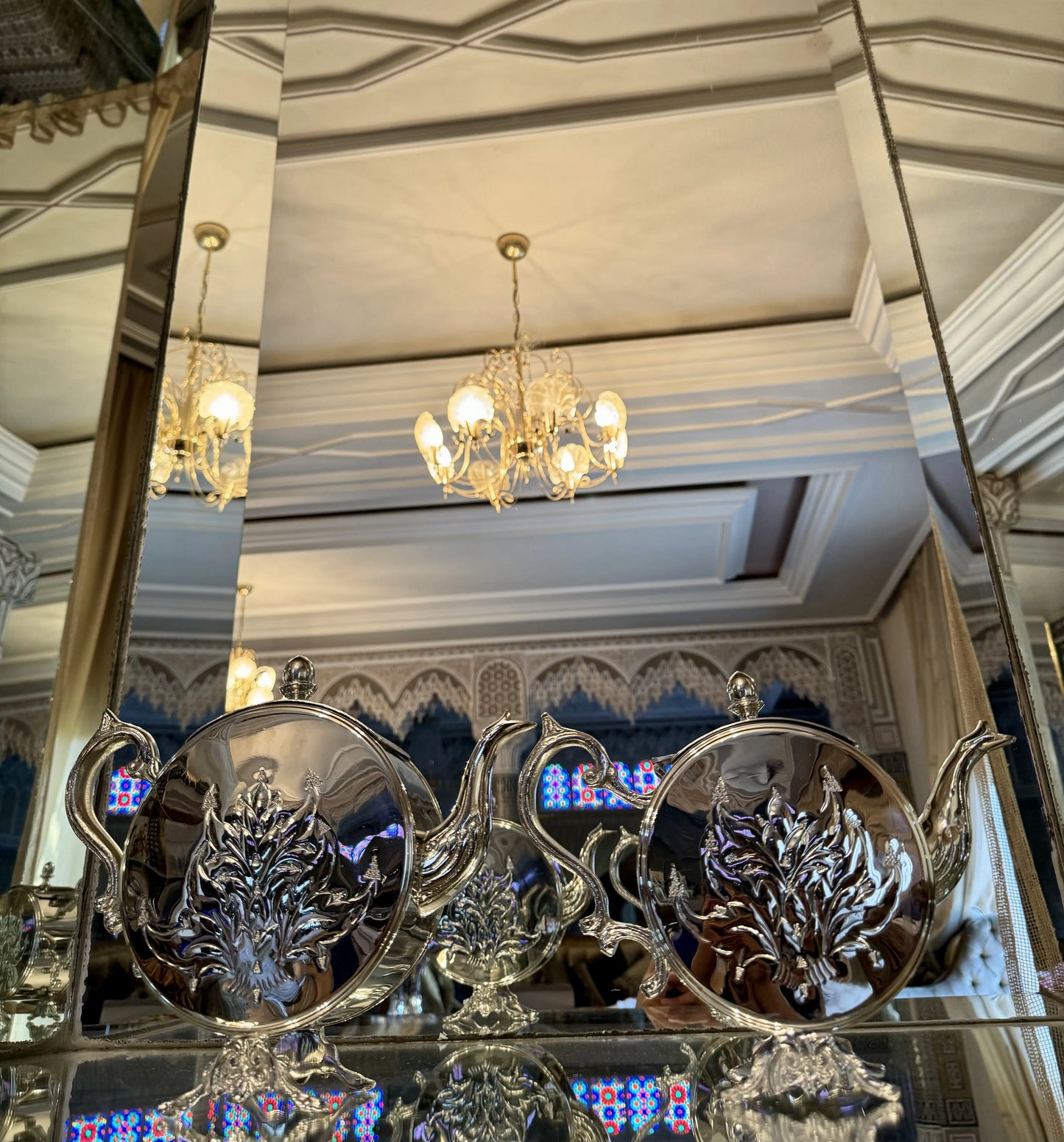 Théière Traditionnelle Marocaine en cuivre de Fès _ argenté