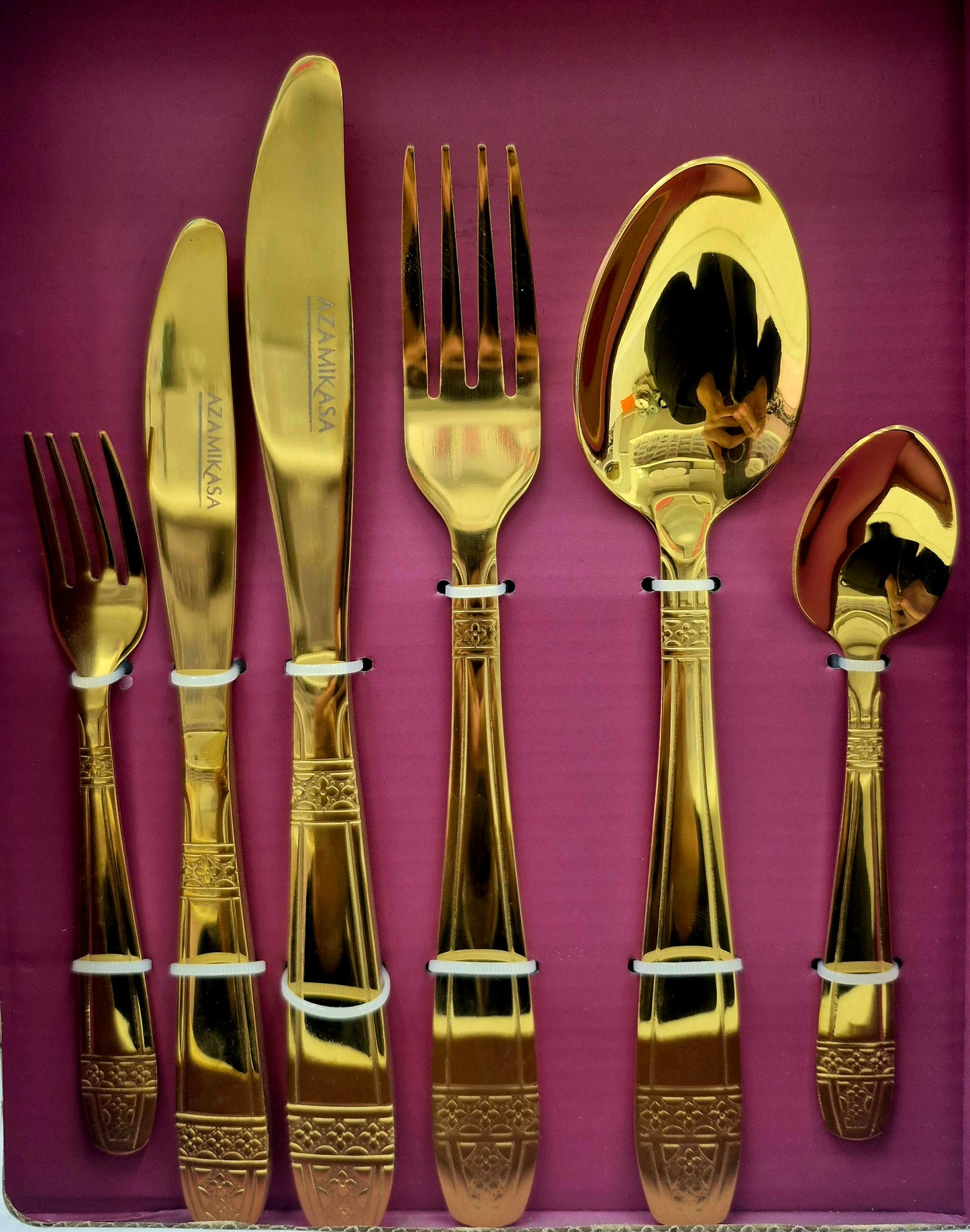 طقم أدوات مائدة مكون من 72 قطعة