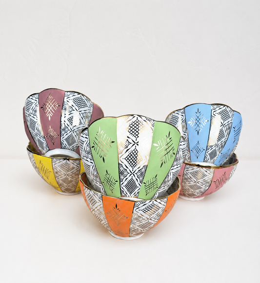 Bols Beldi Marocains Multicolores – De 23cm _ Artisanat Traditionnel & Finition Dorée