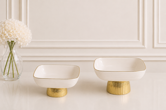 Présentoir à pieds _ GOLd & BLANC