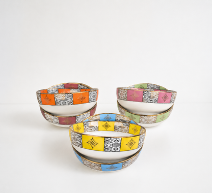 Bols Beldi Marocains Multicolores – De 27cm _Motifs Traditionnels & Finition Dorée