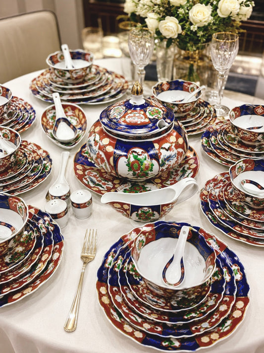 Service de table TAOUS MAROCAIN de 82 pieces, motif floral