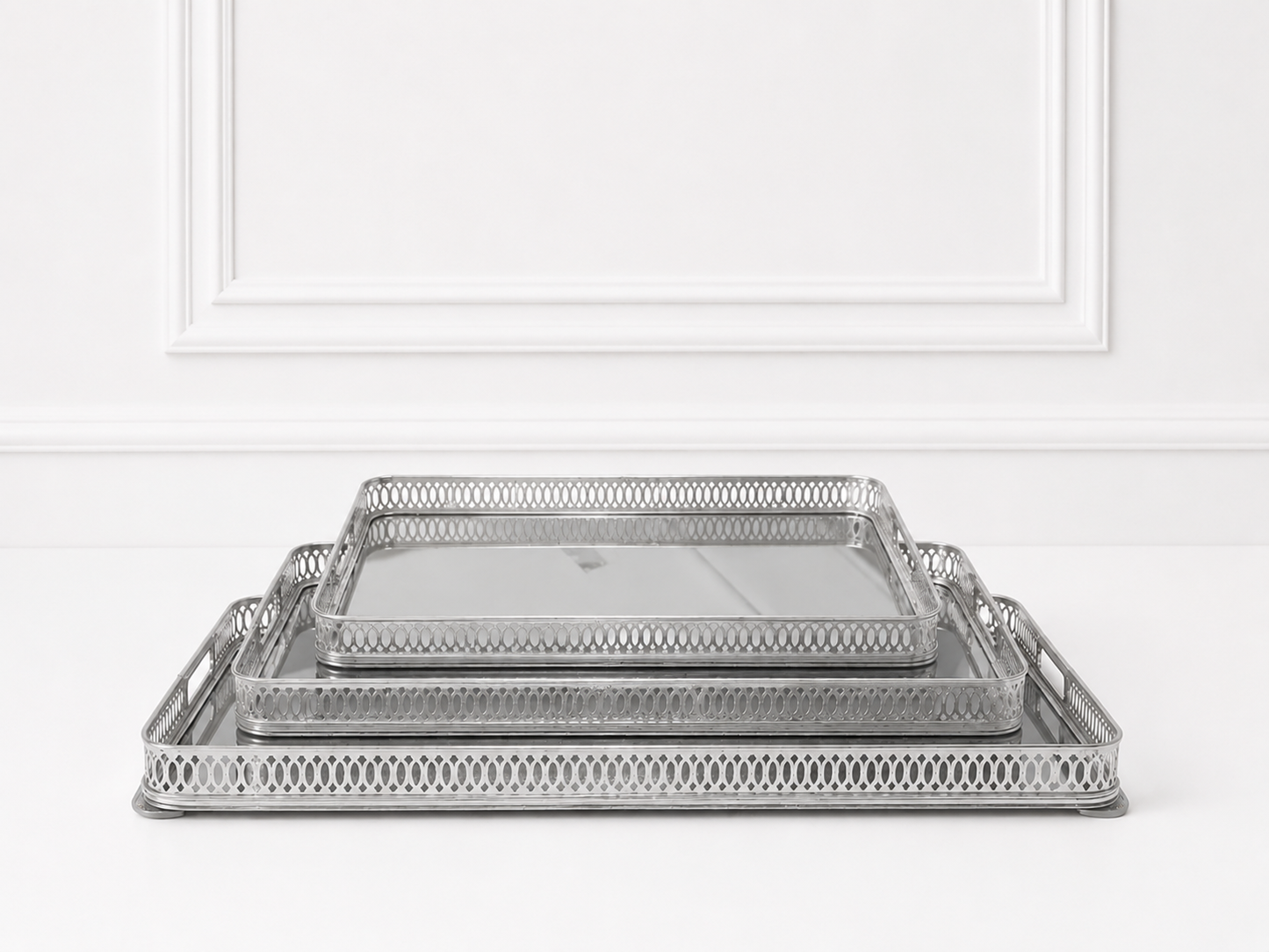 Set de Plateaux Argentés Ajourés – Élégance Intemporelle & Finition Chic