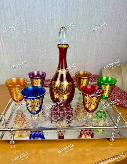 Carafe en Verre Cristallin Rouge & 6 Verres Multicolores – Élégance et Raffinement à Table