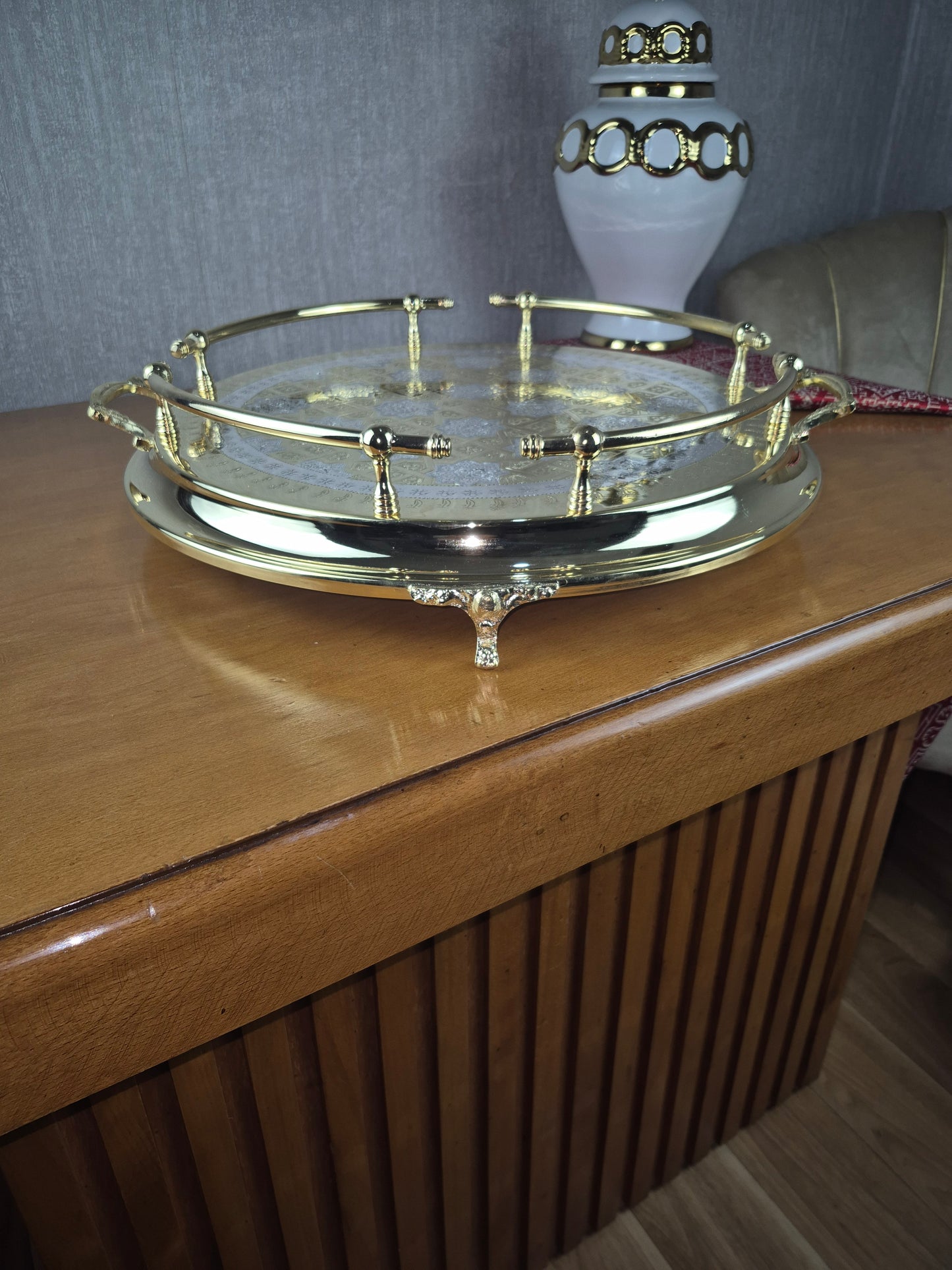 Plateau artisanal marocain en Cuivre