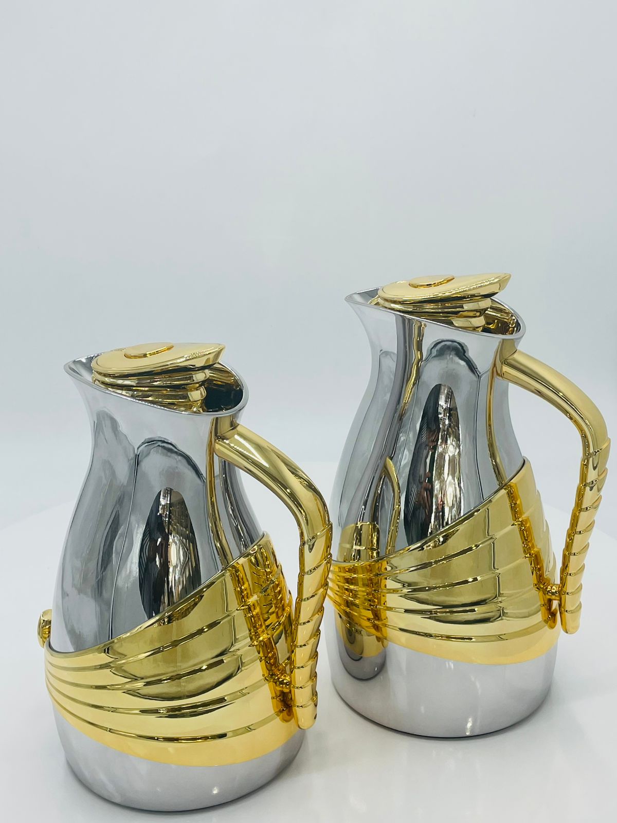 ترمس فاخر مزدوج من الفضة والذهب - تصميم ملكي - قطعتان