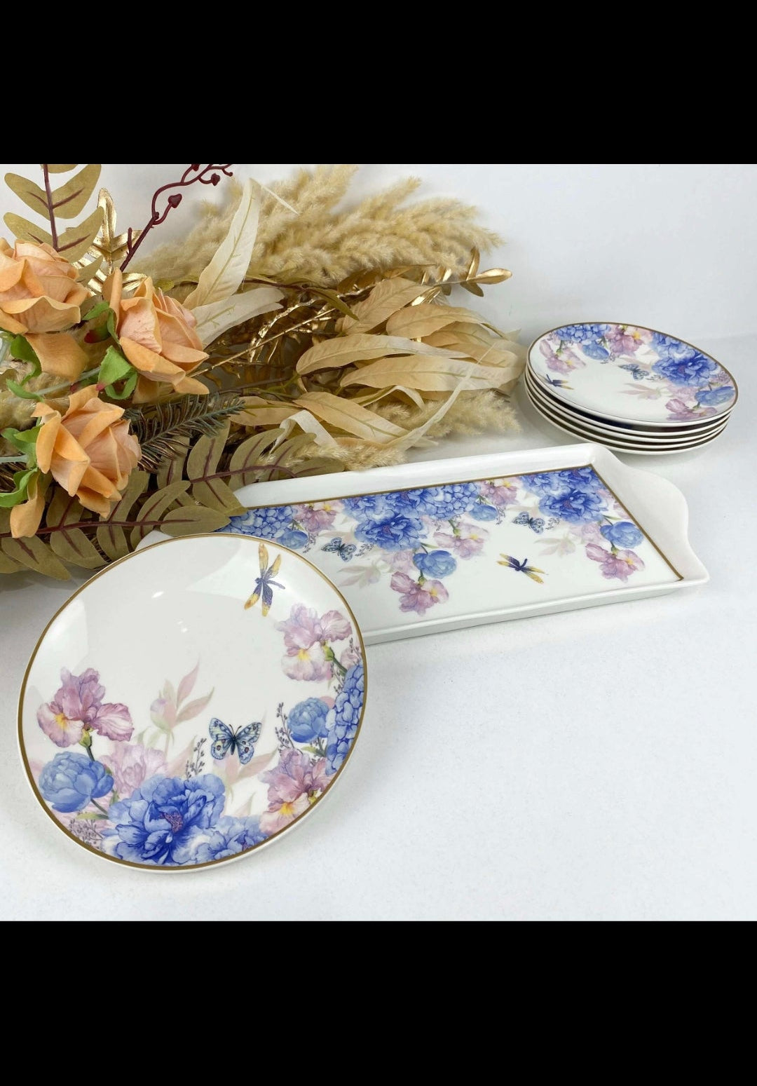 Set à Gâteau 7 Pièces – Motifs Floraux et Papillons Élégants