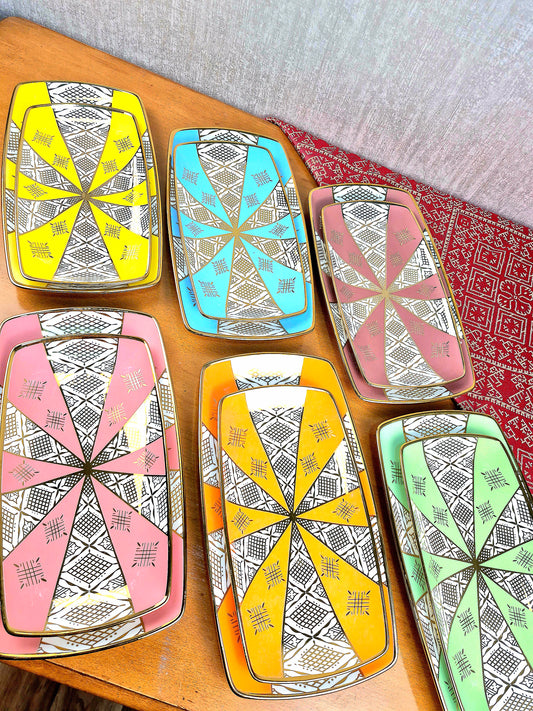 Assiettes Rectangulaires Beldi Marocains – Motifs Traditionnels & Finition Dorée