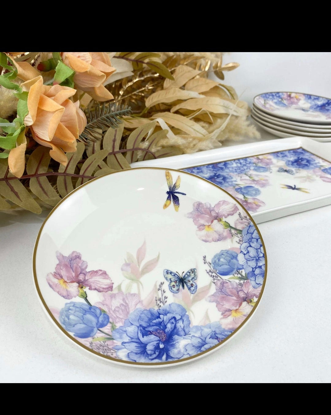 Set à Gâteau 7 Pièces – Motifs Floraux et Papillons Élégants