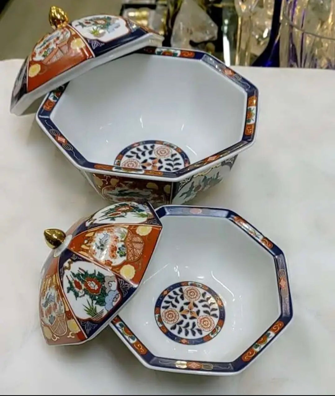 Bonbonnière TAOUS avec Couvercle bombé – Motif Floral _ Par Unité